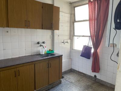 Departamento dos ambientes lateral con balcon - Imagen# 17