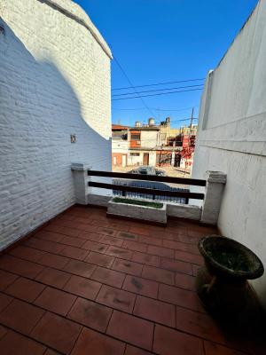 Casa 6 Amb. C/3 Balcones, Fondo, Parrilla, Garage - Imagen# 13