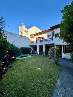 Casa 6 Amb. C/3 Balcones, Fondo, Parrilla, Garage - Imagen# 10