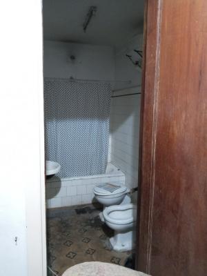 Local comercial de frente con vivienda de 1 ambiente y sótano en la calle La Rioja al 500, Balvanera. - Imagen# 15